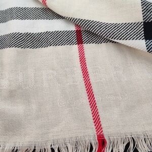 Fashion Scarf New..Big